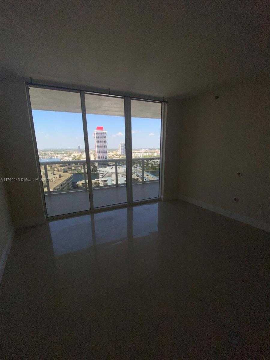 Small Image of 1800 SOUTH OCEAN DR #2009, Hallandale Beach Number 9