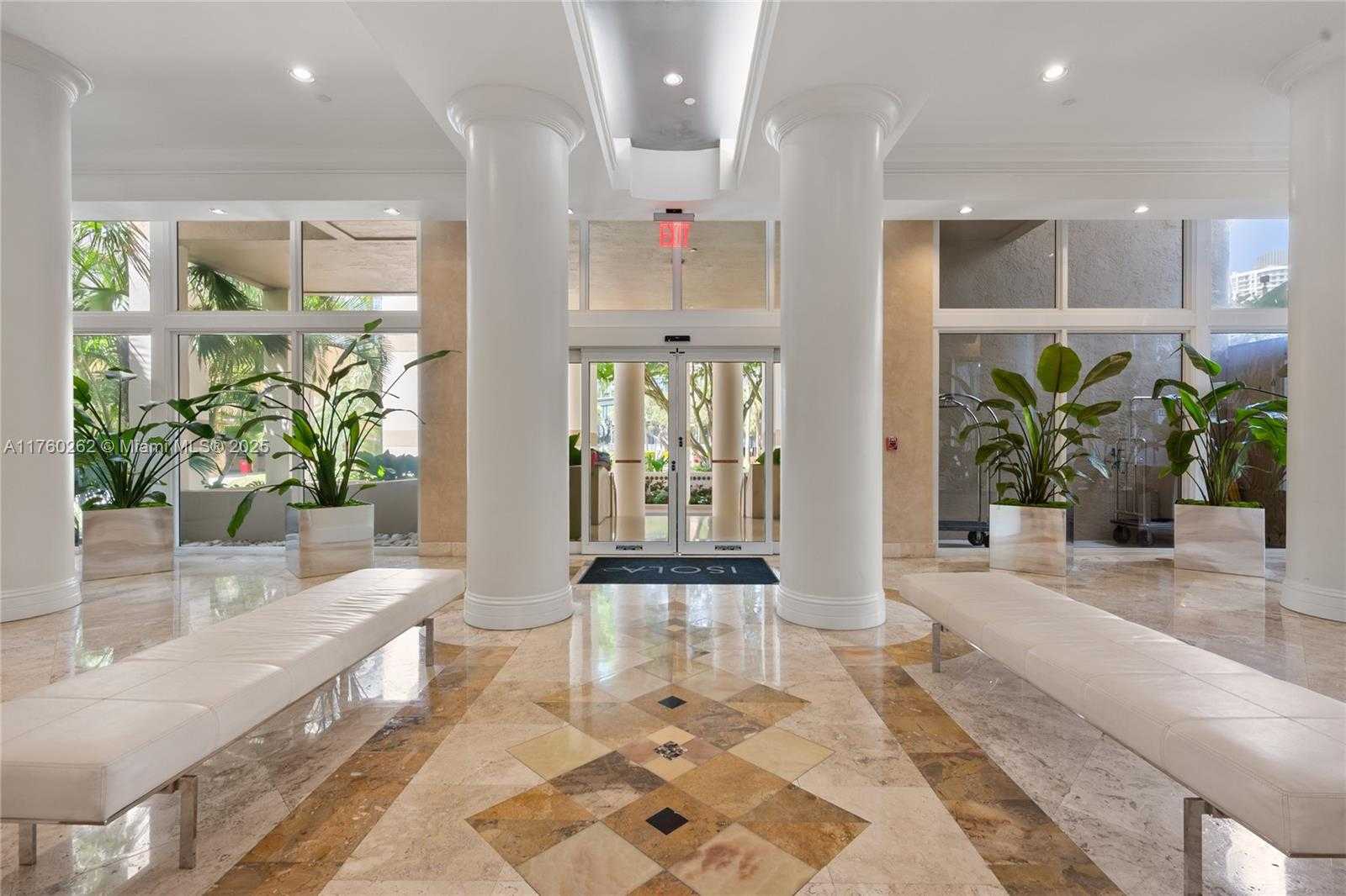 Small Image of 770 CLAUGHTON ISLAND DR #2111, Miami Number 27