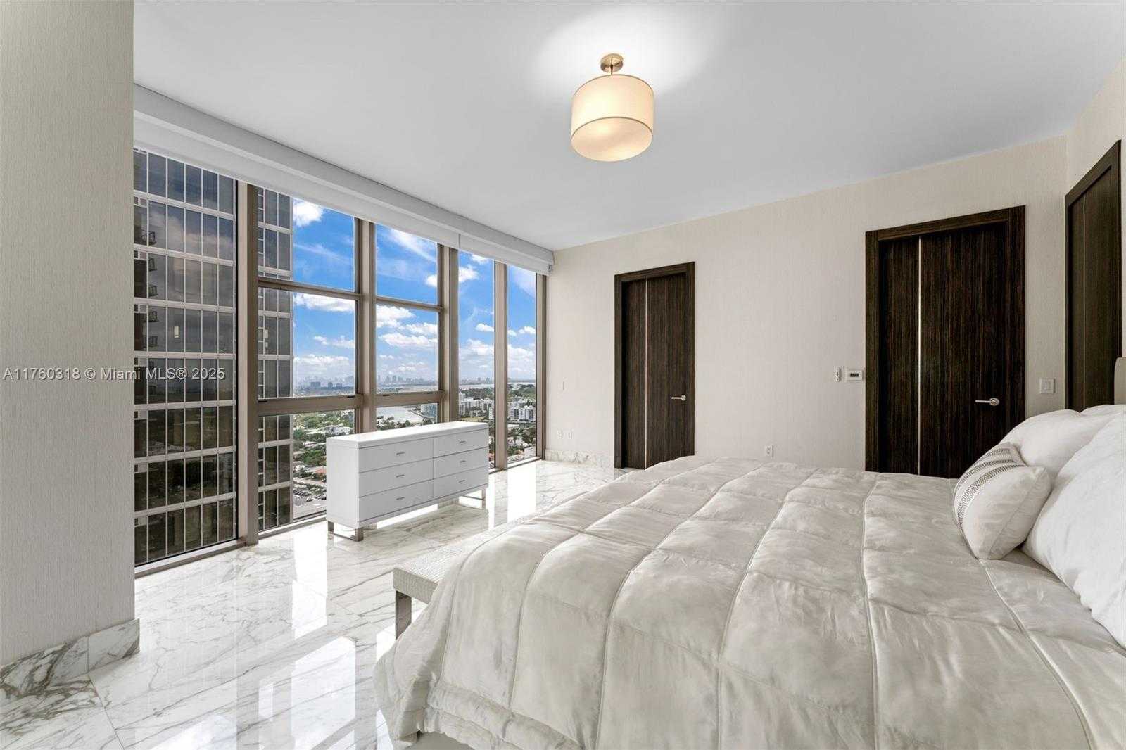 Small Image of 9705 COLLINS AVE #2204N & 2205N, Bal Harbour Number 40