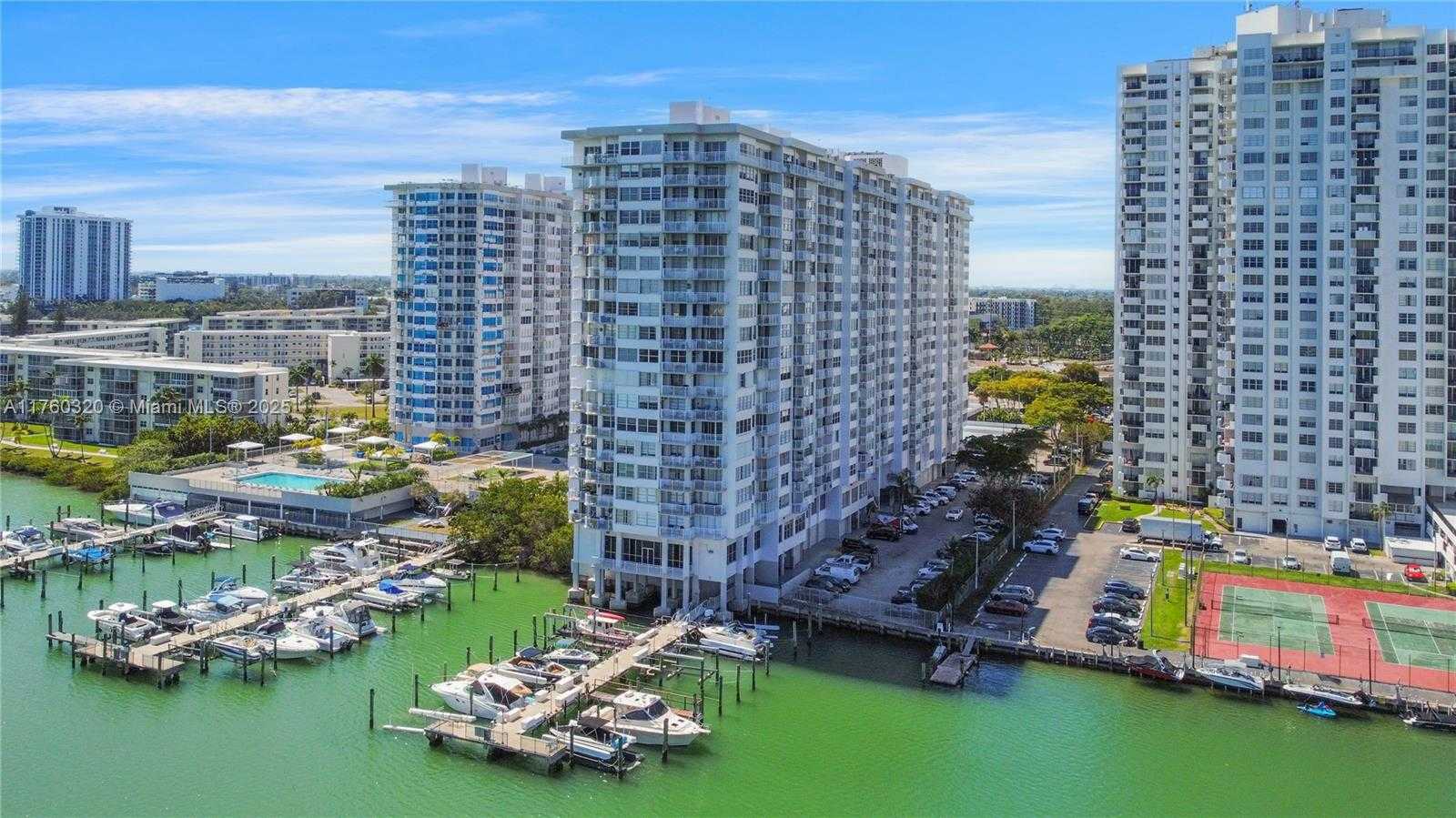 Small Image of 18011 BISCAYNE BLVD #1103, Aventura Number 19