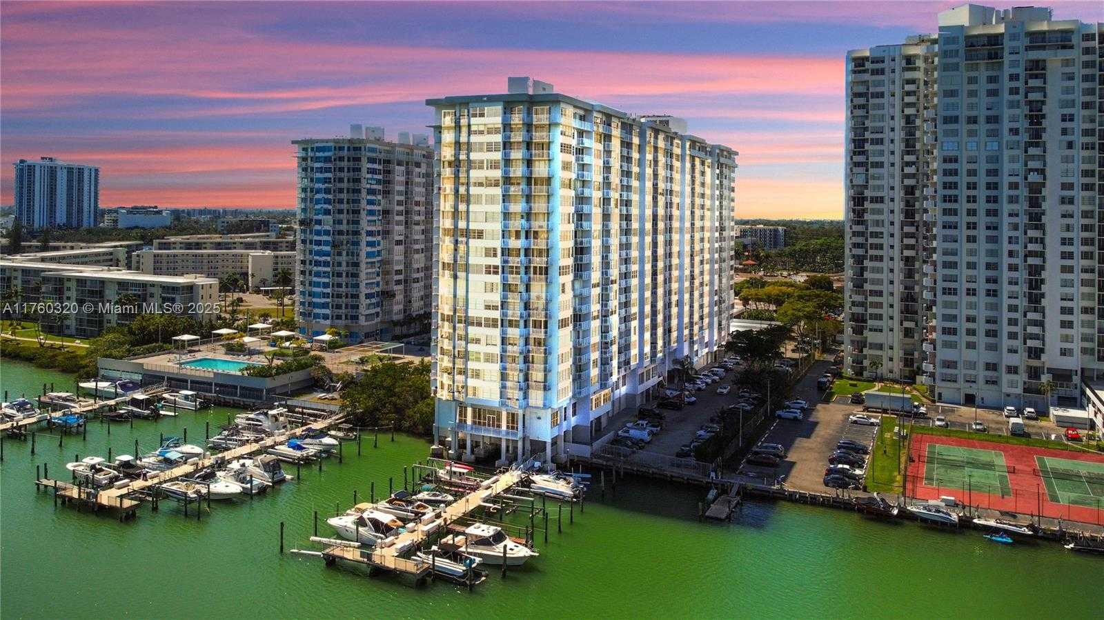 Small Image of 18011 BISCAYNE BLVD #1103, Aventura Number 20