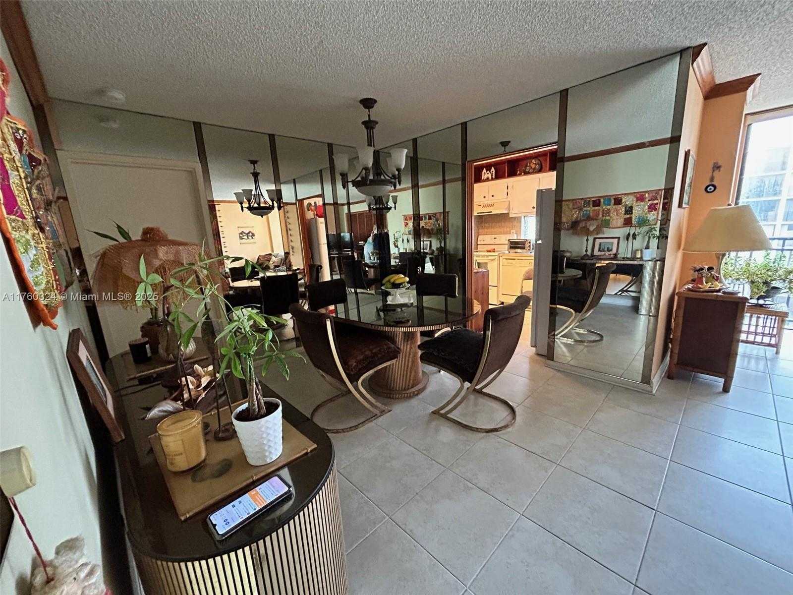 Small Image of 17021 NORTH BAY RD #828, Sunny Isles Beach Number 15