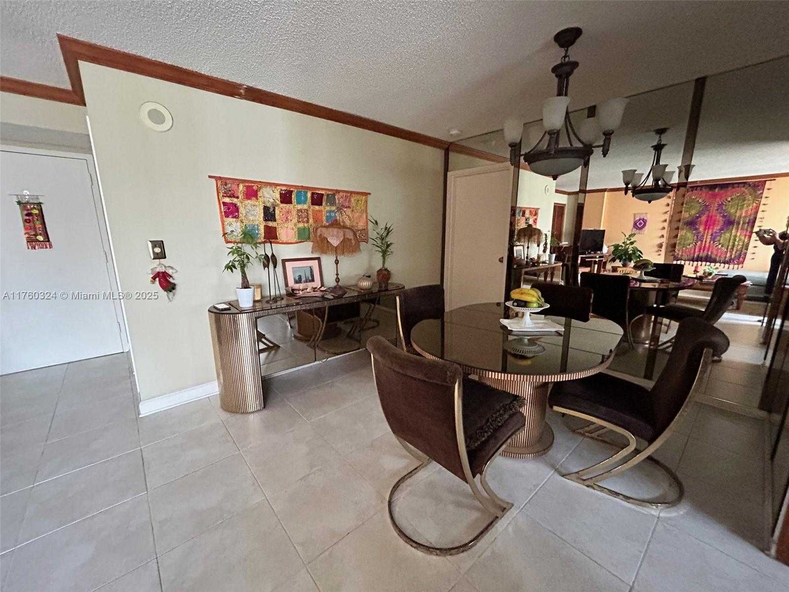 Small Image of 17021 NORTH BAY RD #828, Sunny Isles Beach Number 16