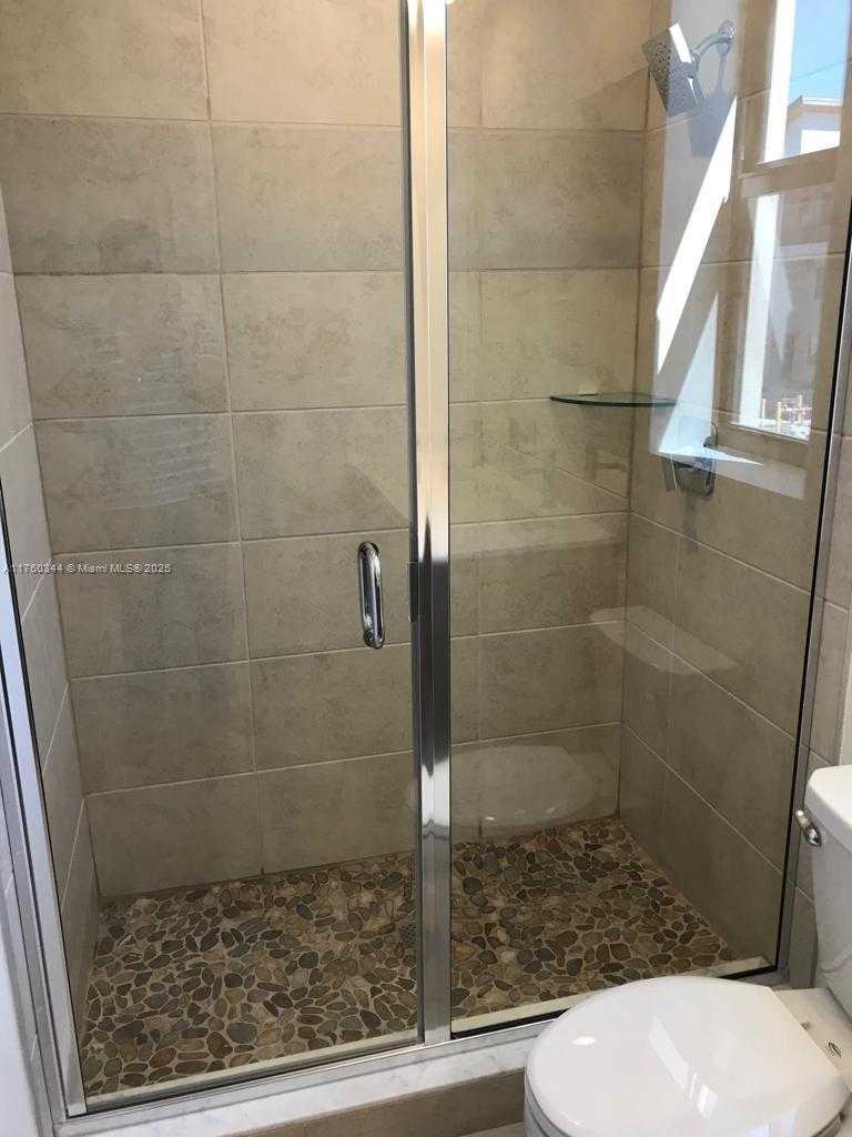 Small Image of 10431 NORTH WEST 82ND ST #5, Doral Number 13