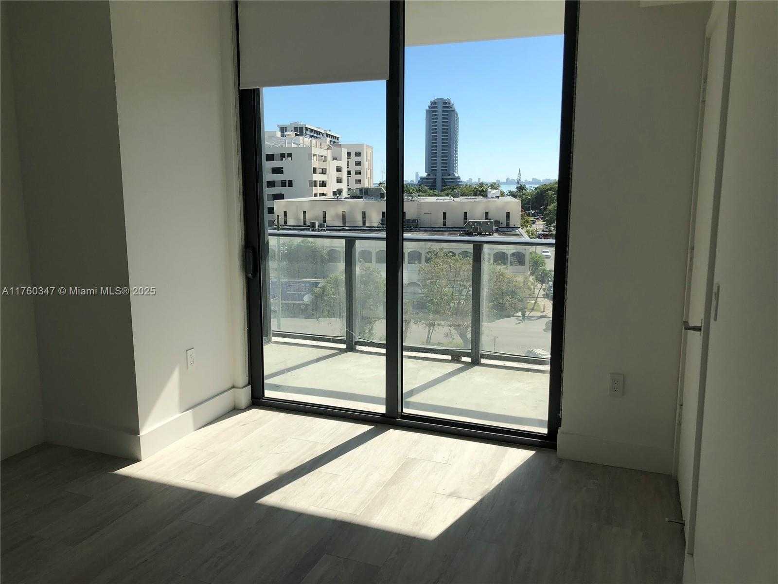 Small Image of 121 NORTH EAST 34TH ST #L406, Miami Number 3