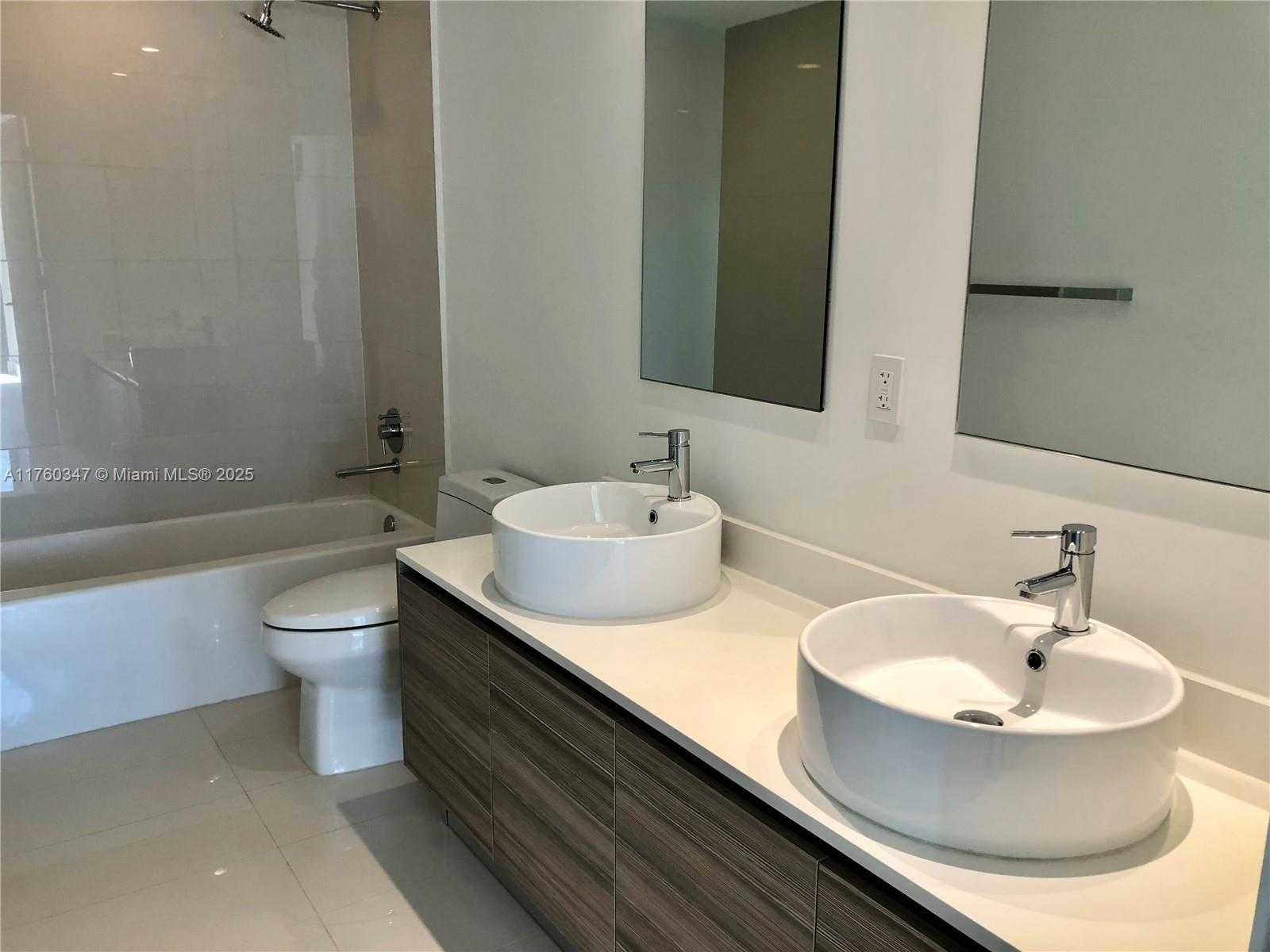 Small Image of 121 NORTH EAST 34TH ST #L406, Miami Number 5