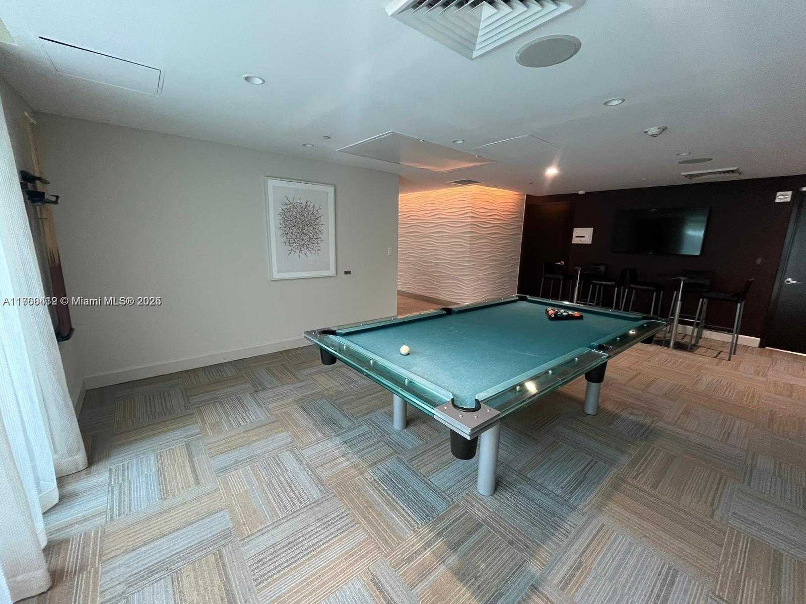 Small Image of 951 BRICKELL AVE #3403, Miami Number 16