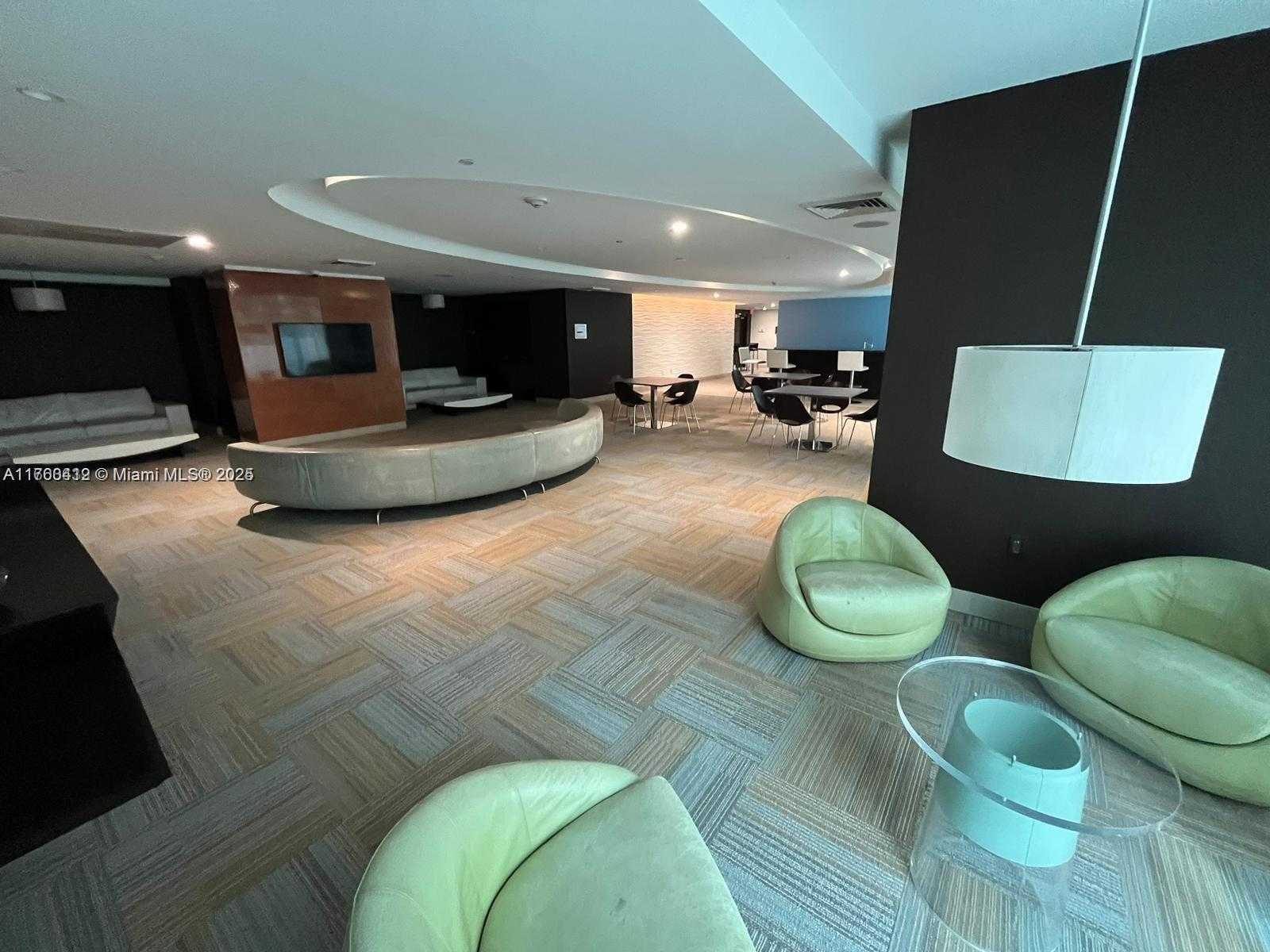 Small Image of 951 BRICKELL AVE #3403, Miami Number 18