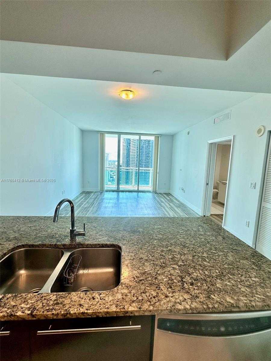 Small Image of 951 BRICKELL AVE #3403, Miami Number 34