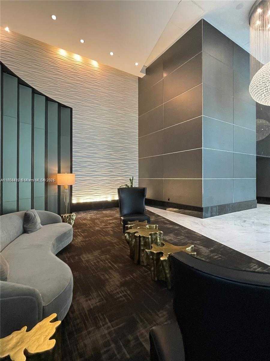 Small Image of 951 BRICKELL AVE #3403, Miami Number 8