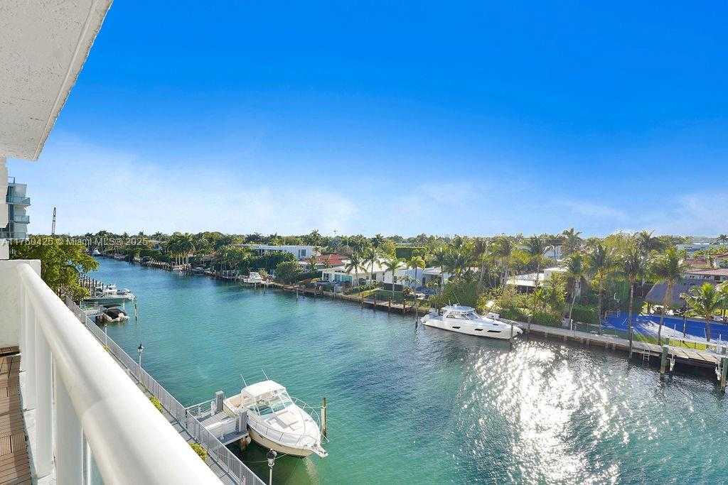Small Image of 10000 WEST BAY HARBOR DR #403, Bay Harbor Islands Number 21