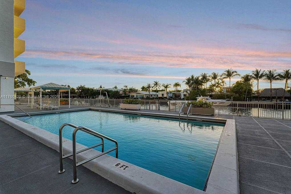 Small Image of 10000 WEST BAY HARBOR DR #403, Bay Harbor Islands Number 23