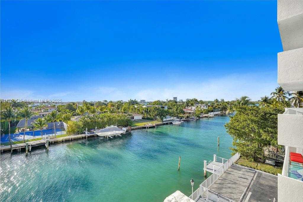 Small Image of 10000 WEST BAY HARBOR DR #403, Bay Harbor Islands Number 3