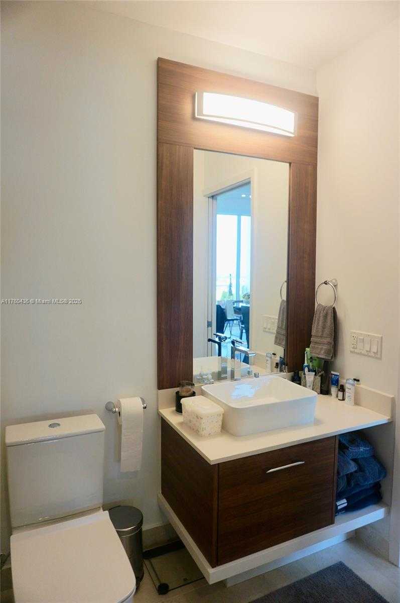 Small Image of 601 NORTH EAST 27TH ST #1706, Miami Number 10