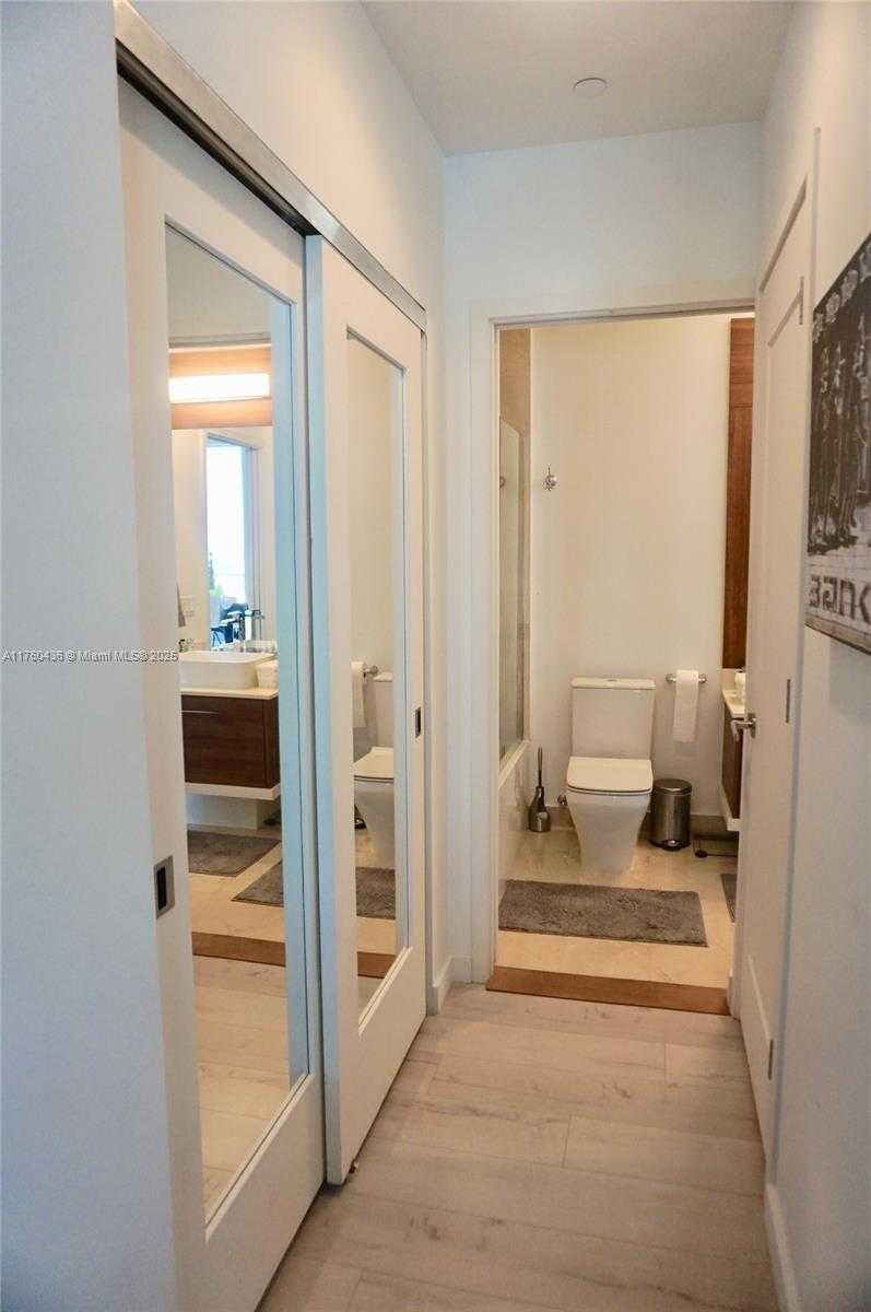 Small Image of 601 NORTH EAST 27TH ST #1706, Miami Number 16