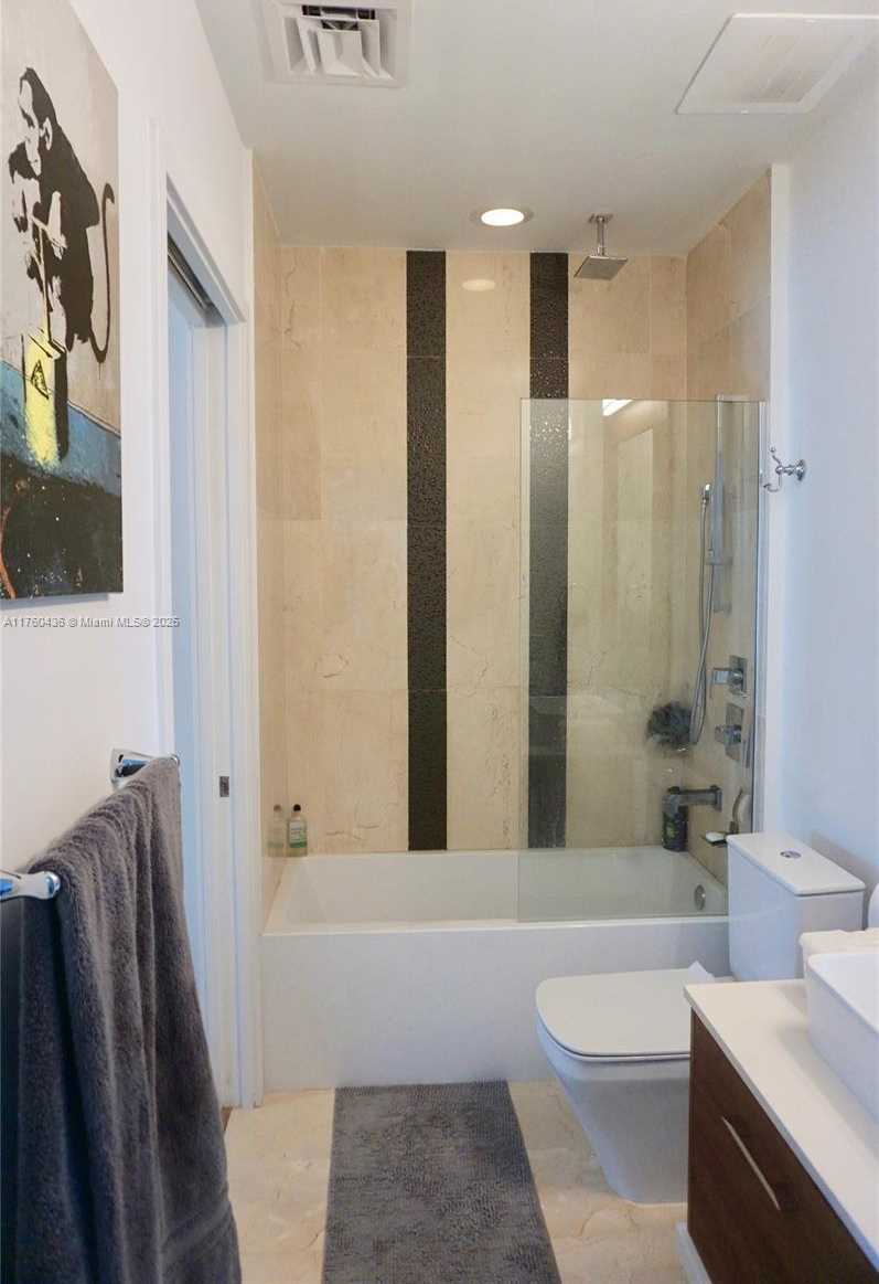 Small Image of 601 NORTH EAST 27TH ST #1706, Miami Number 21