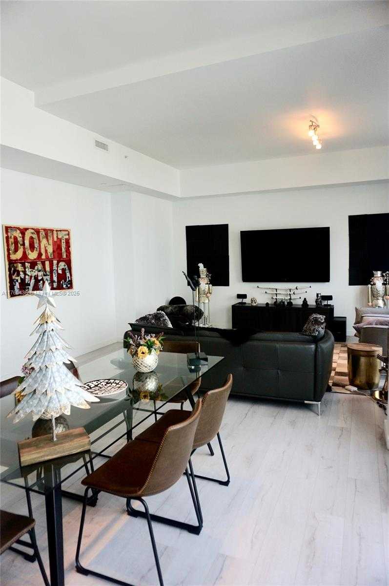 Small Image of 601 NORTH EAST 27TH ST #1706, Miami Number 6