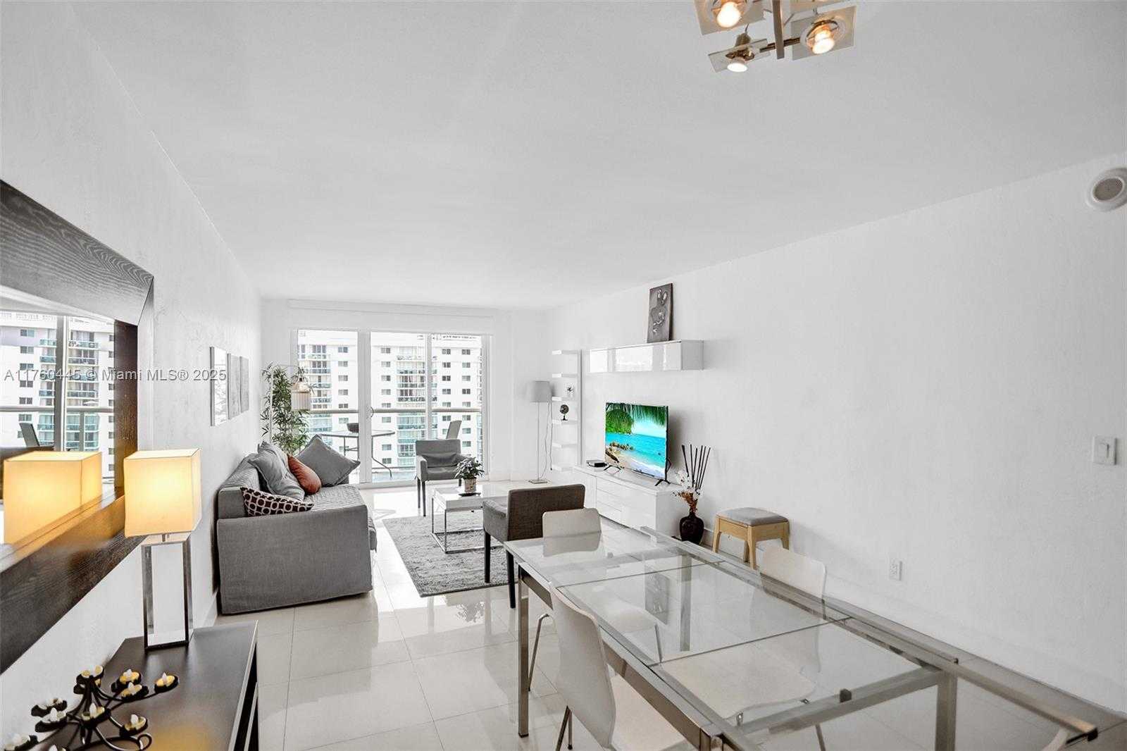 Small Image of 19370 COLLINS AVE #1504, Sunny Isles Beach Number 12