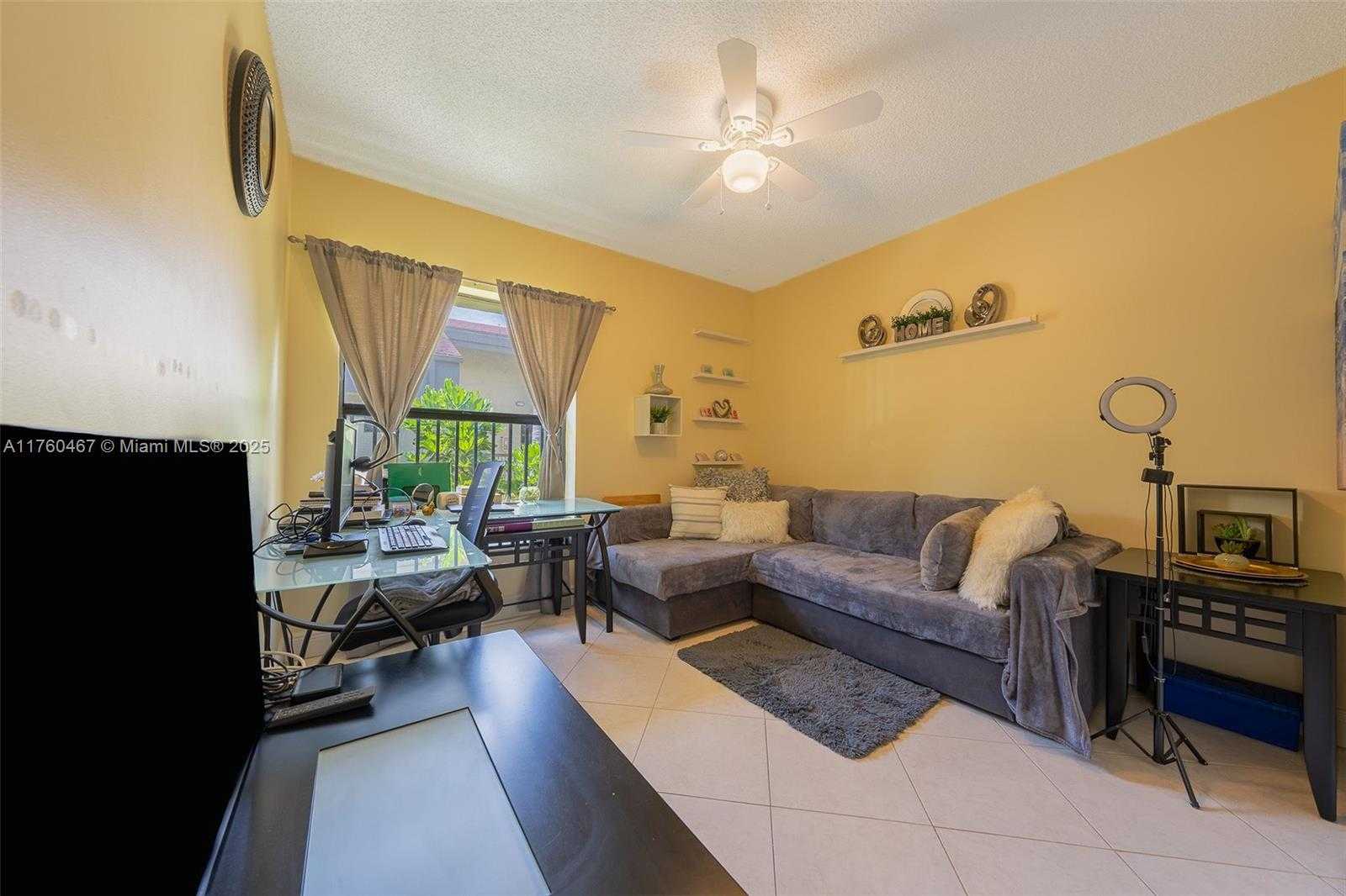 Small Image of 2888 SOUTH CARAMBOLA CIR S #2079, Coconut Creek Number 33