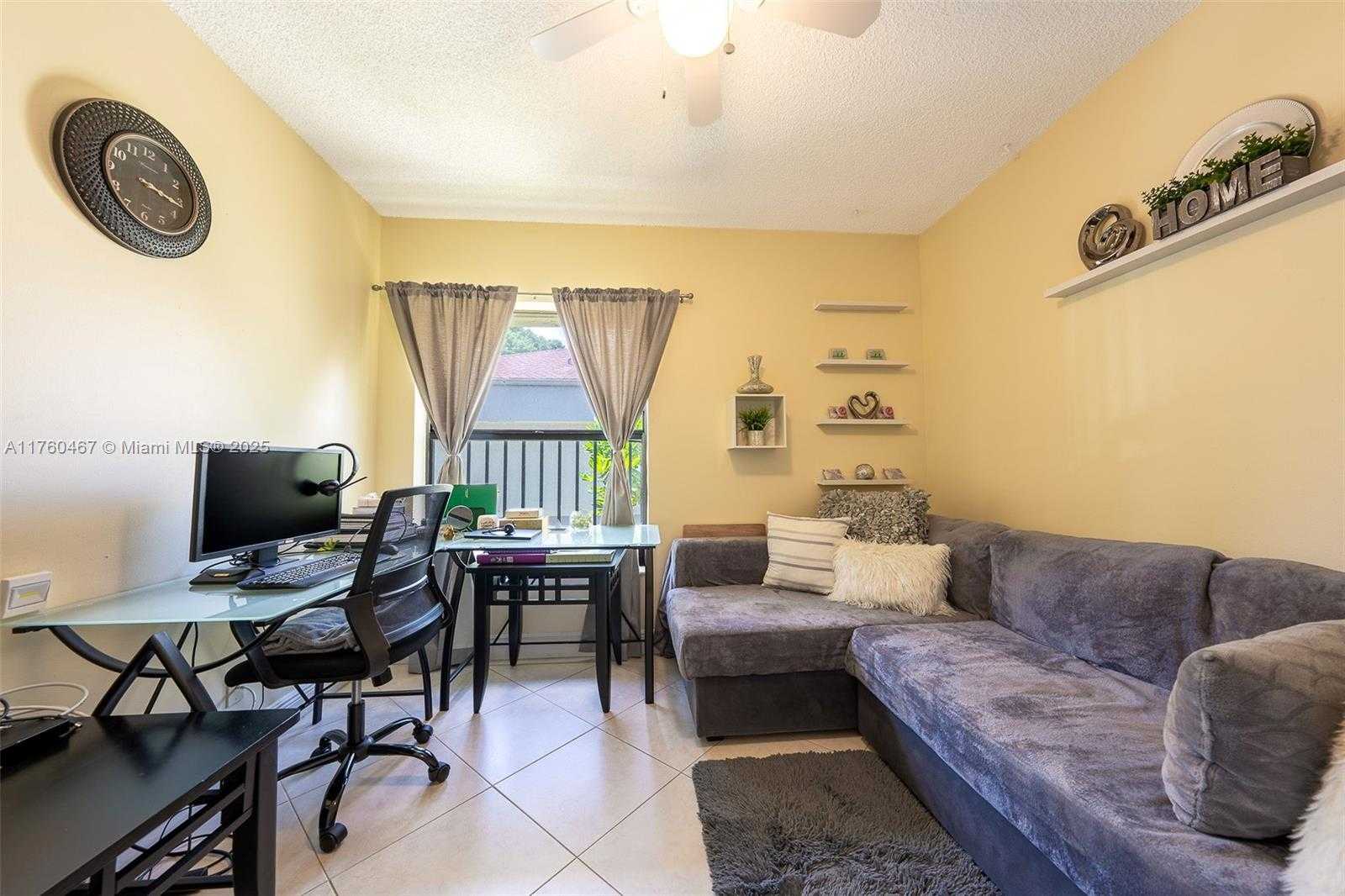 Small Image of 2888 SOUTH CARAMBOLA CIR S #2079, Coconut Creek Number 34