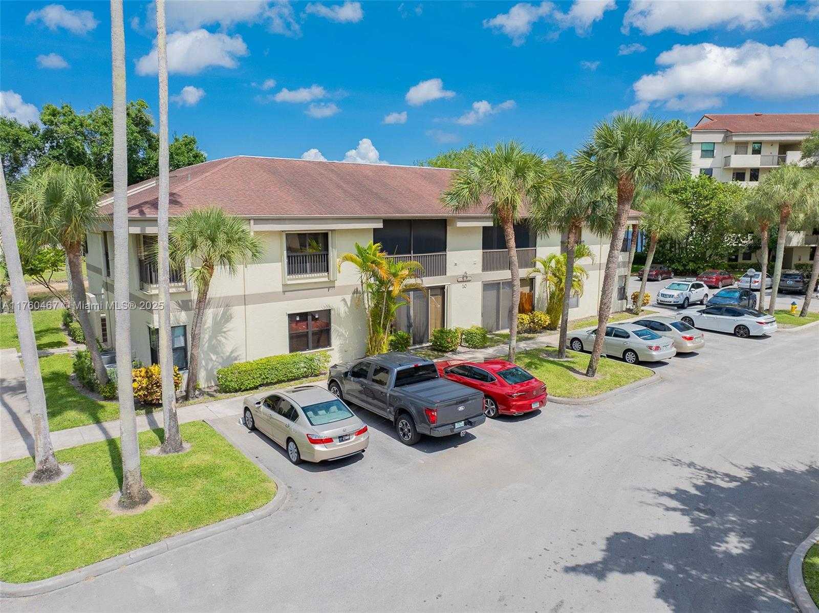 Small Image of 2888 SOUTH CARAMBOLA CIR S #2079, Coconut Creek Number 53
