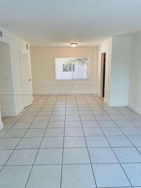 Small Image of 10001 WEST BAY HARBOR DR #302, Bay Harbor Islands Number 7