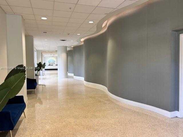 Small Image of 4001 SOUTH OCEAN DR #4G, Hollywood Number 28