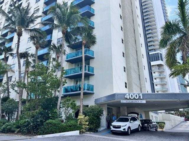 Small Image of 4001 SOUTH OCEAN DR #4G, Hollywood Number 3