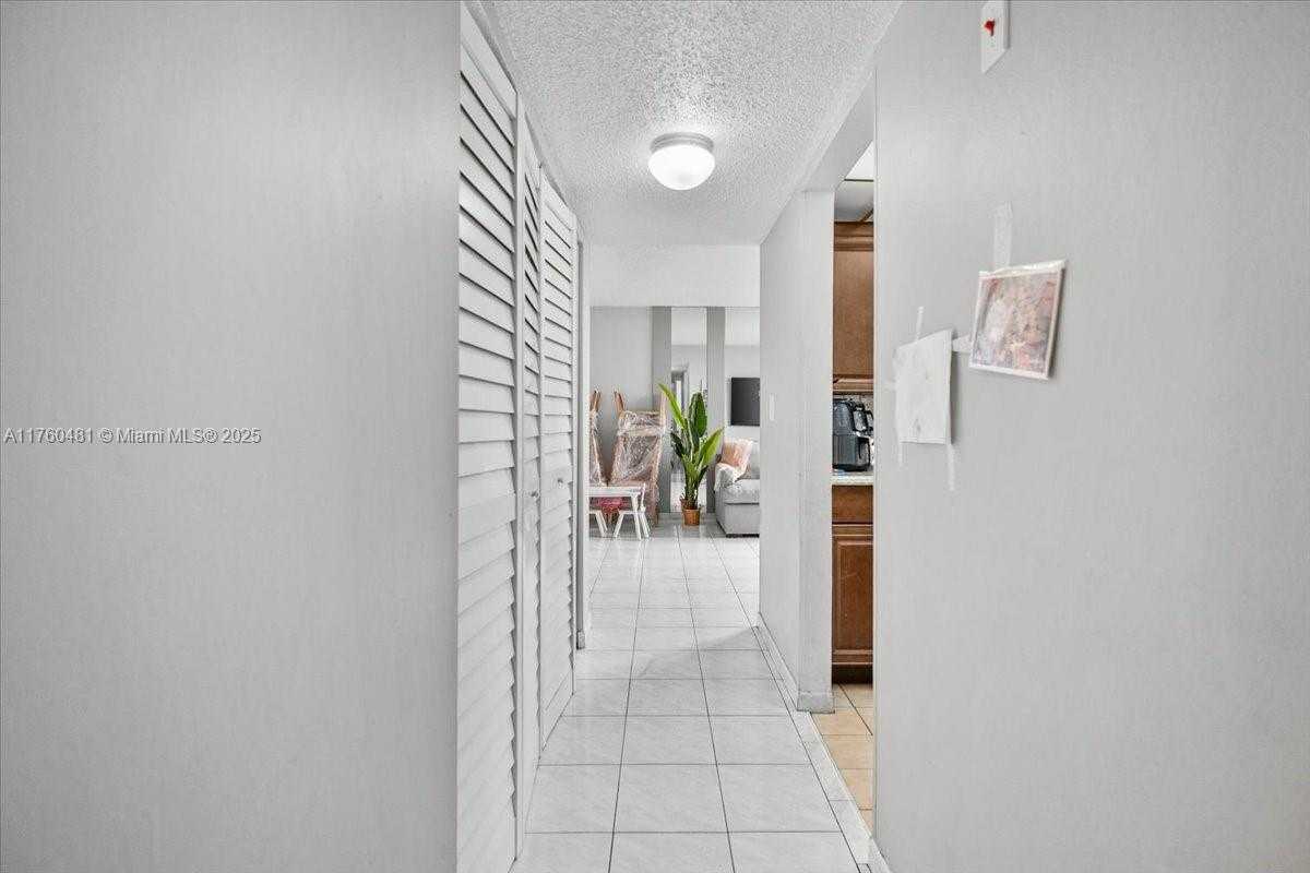 Small Image of 9440 WEST FLAGLER ST #414, Miami Number 6