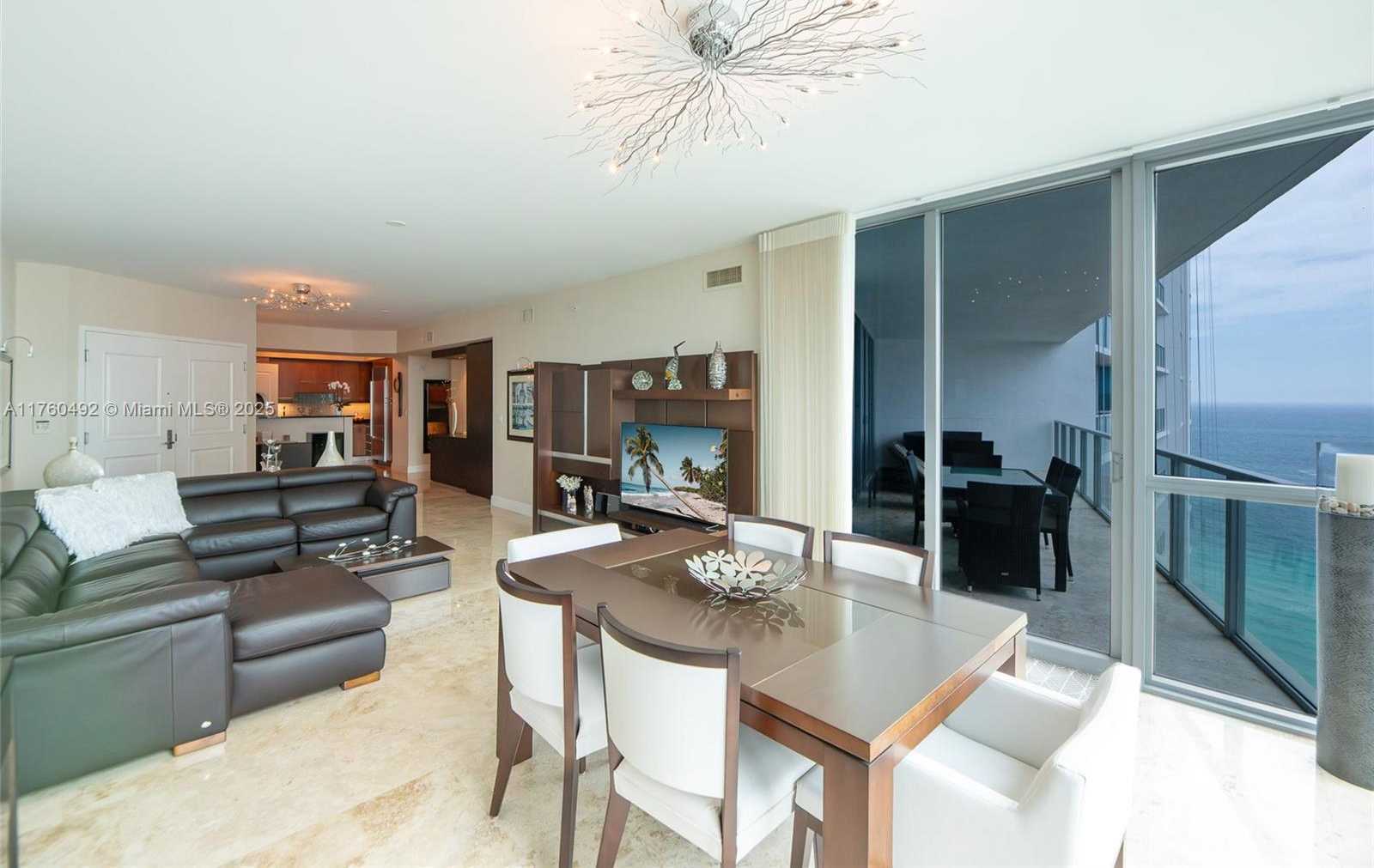 Small Image of 3101 SOUTH OCEAN DR #2204, Hollywood Number 19