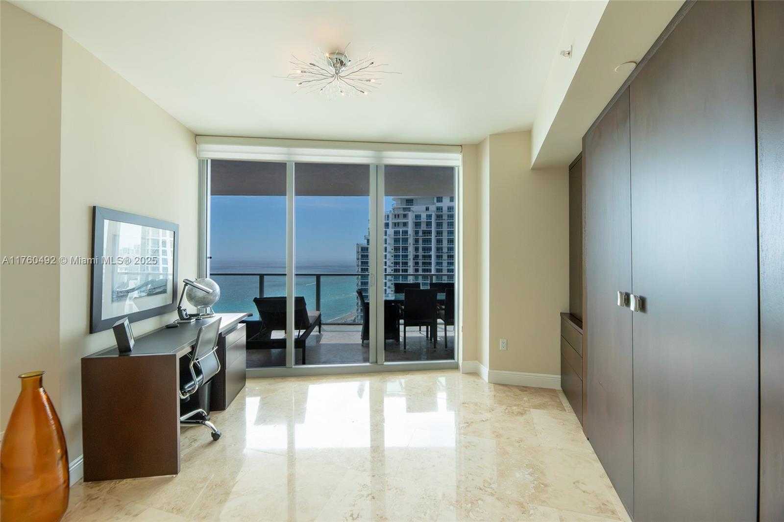 Small Image of 3101 SOUTH OCEAN DR #2204, Hollywood Number 28