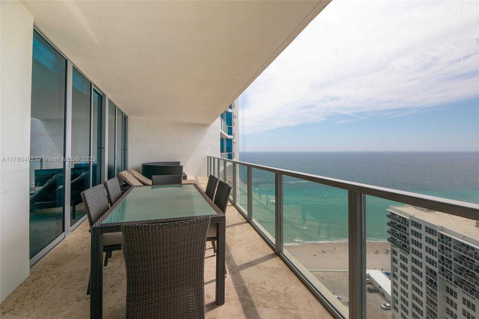 Small Image of 3101 SOUTH OCEAN DR #2204, Hollywood Number 3