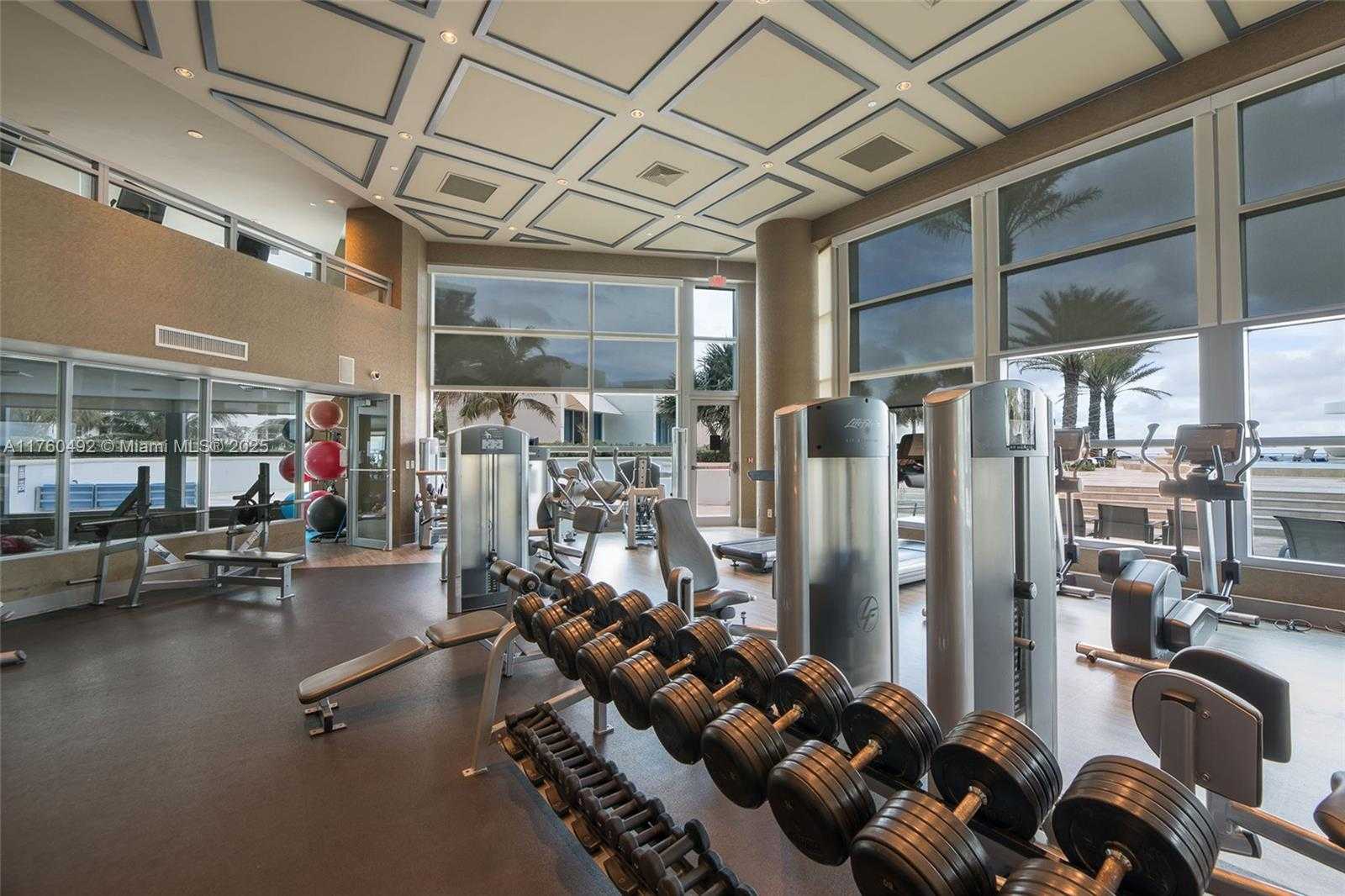 Small Image of 3101 SOUTH OCEAN DR #2204, Hollywood Number 33