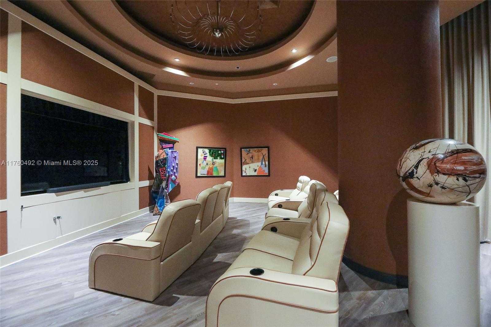 Small Image of 3101 SOUTH OCEAN DR #2204, Hollywood Number 34