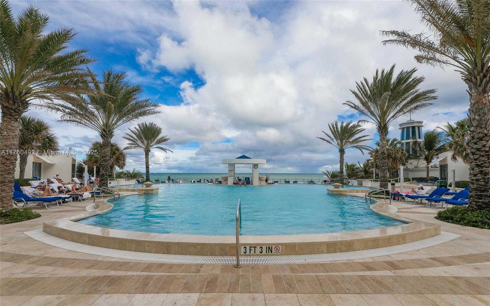 Small Image of 3101 SOUTH OCEAN DR #2204, Hollywood Number 38