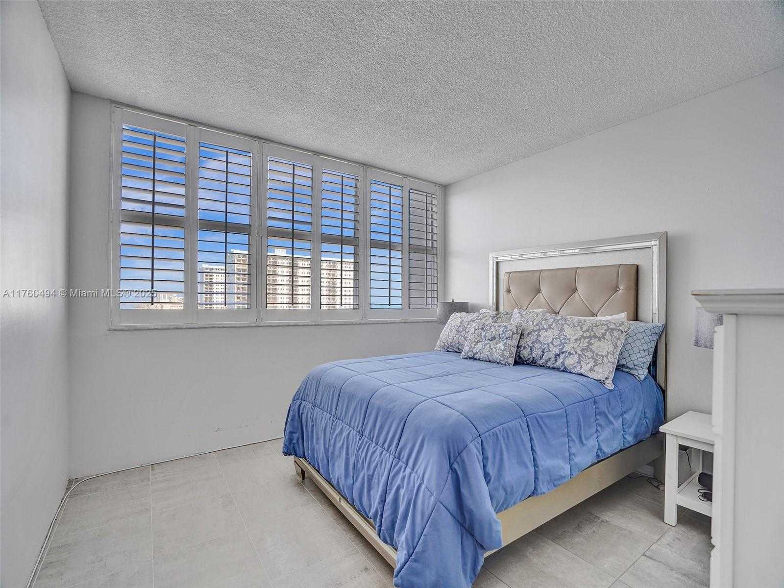 Small Image of 1400 SOUTH OCEAN DR #1604, Hollywood Number 19