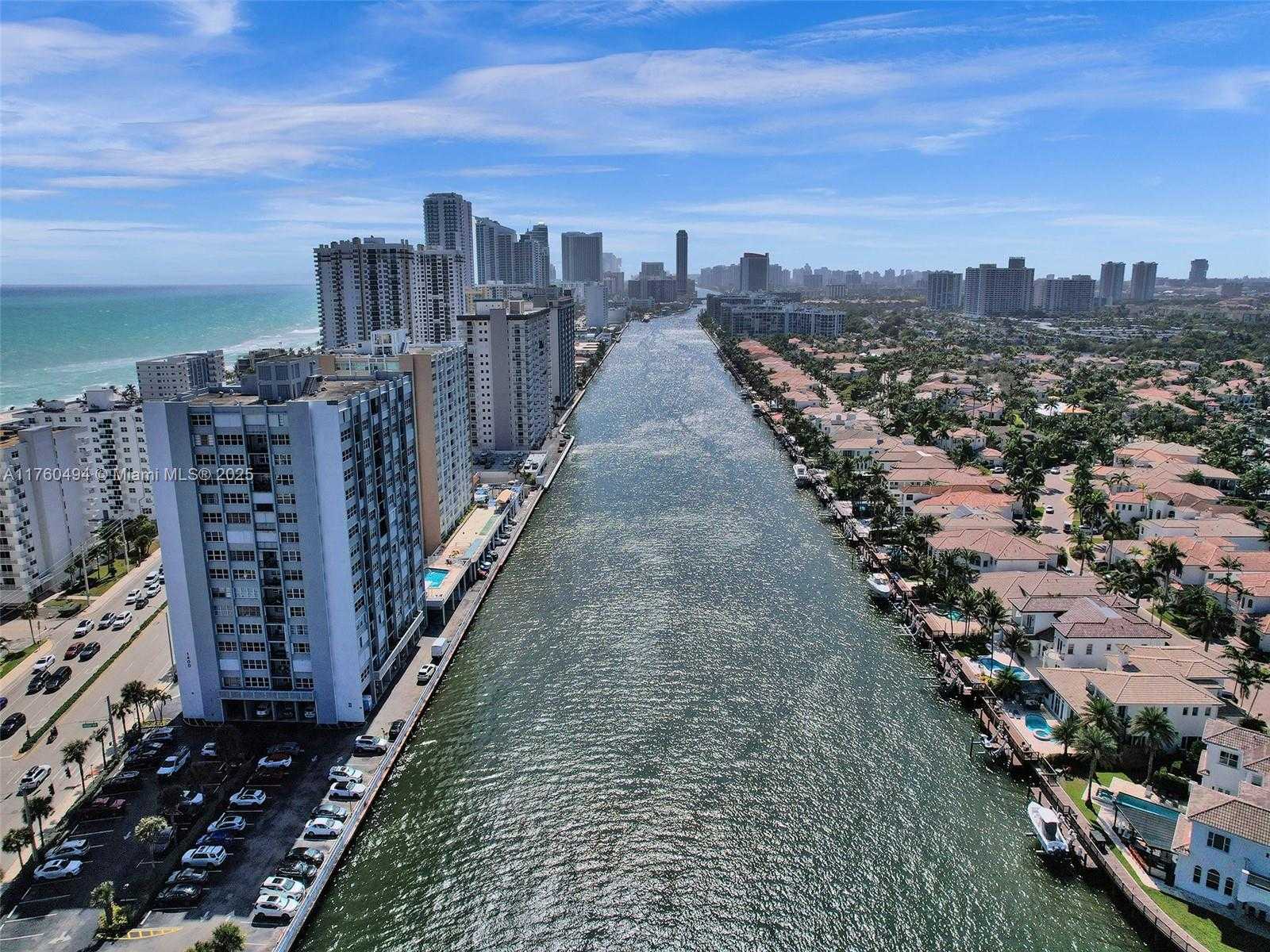 Small Image of 1400 SOUTH OCEAN DR #1604, Hollywood Number 2