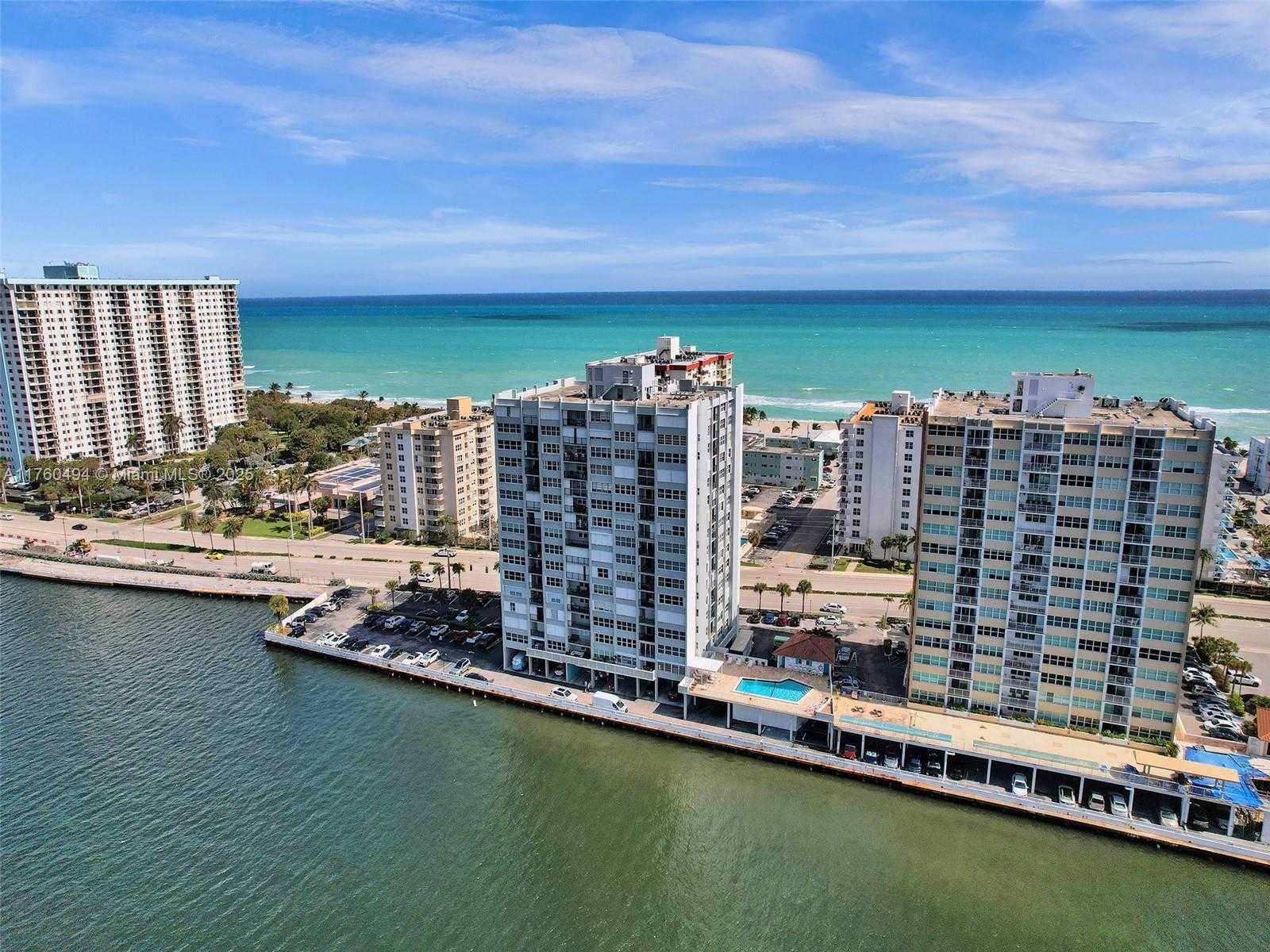 Small Image of 1400 SOUTH OCEAN DR #1604, Hollywood Number 3
