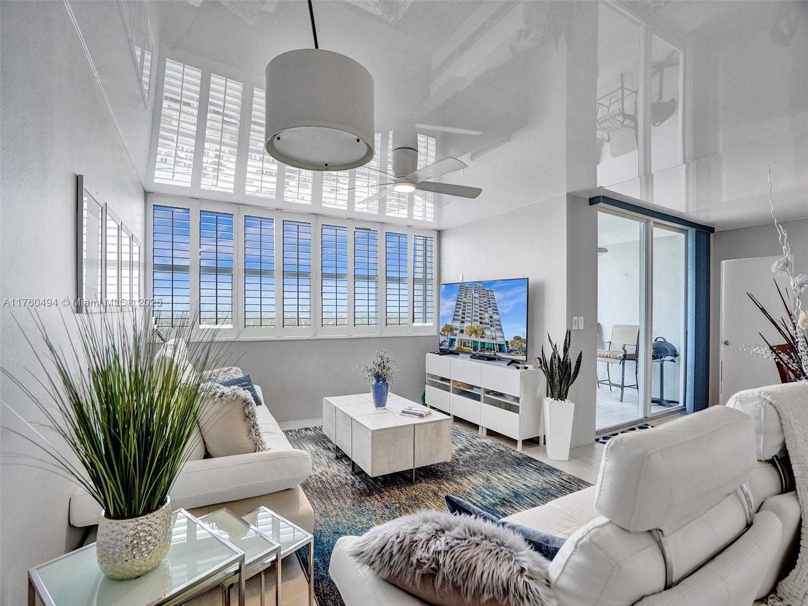 Small Image of 1400 SOUTH OCEAN DR #1604, Hollywood Number 7