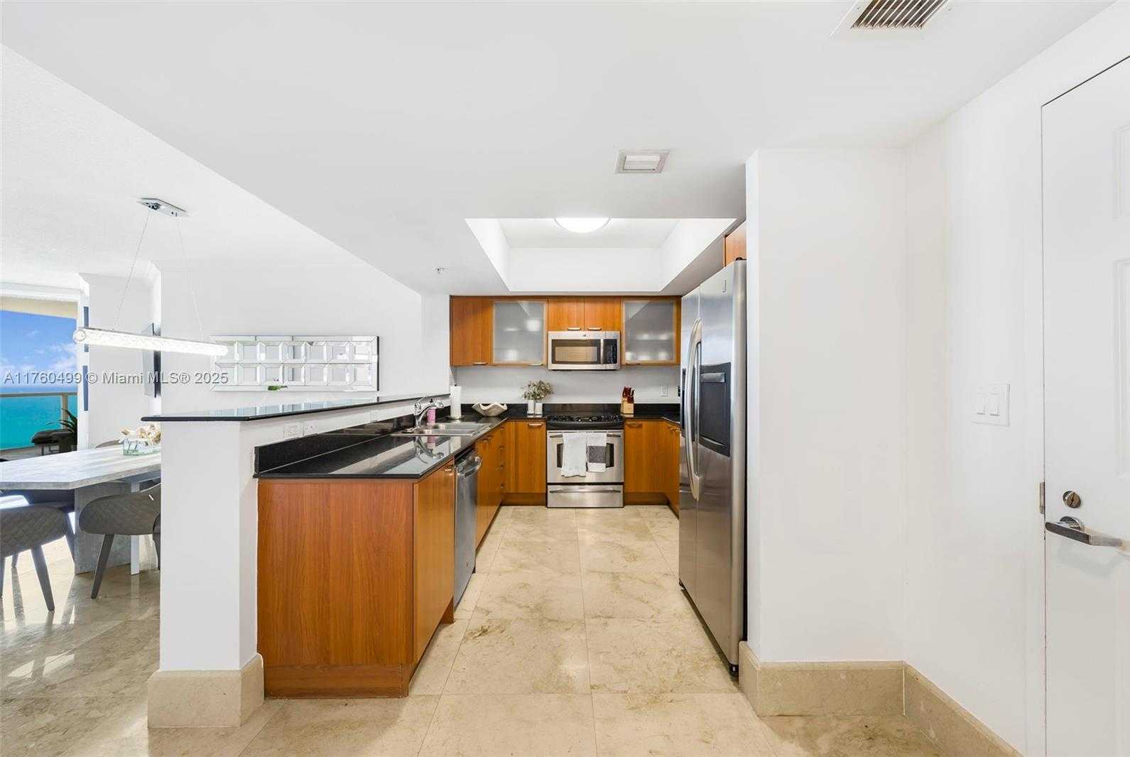 Small Image of 16699 COLLINS AVE #3905, Sunny Isles Beach Number 15