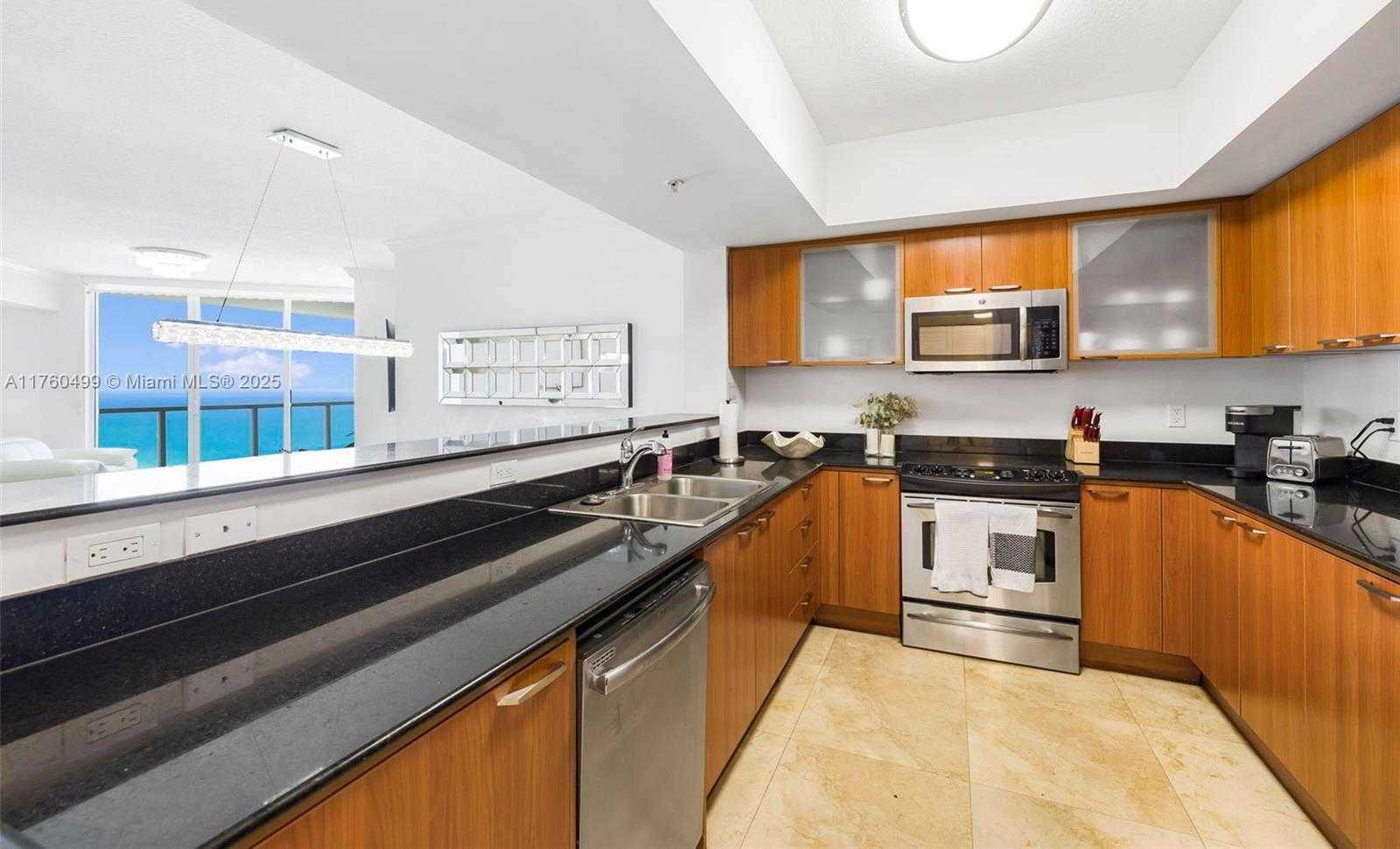 Small Image of 16699 COLLINS AVE #3905, Sunny Isles Beach Number 17