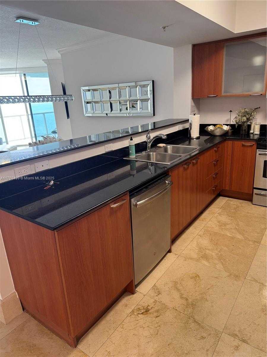 Small Image of 16699 COLLINS AVE #3905, Sunny Isles Beach Number 24