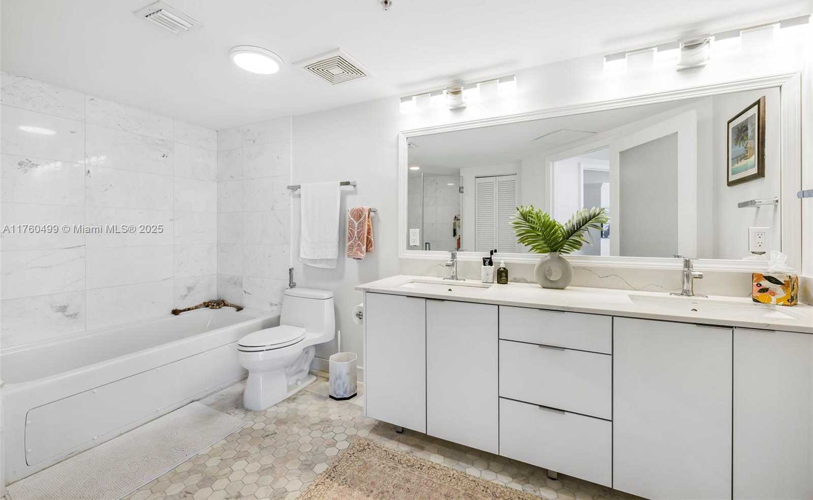 Small Image of 16699 COLLINS AVE #3905, Sunny Isles Beach Number 30
