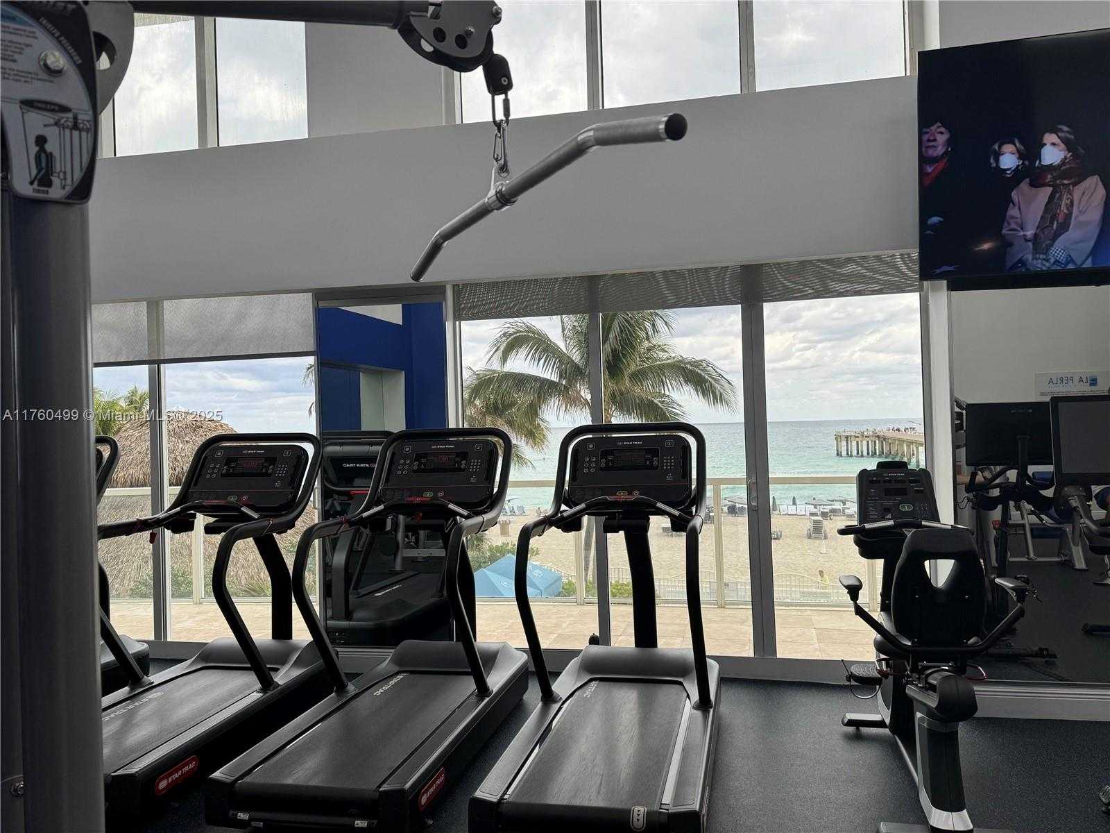 Small Image of 16699 COLLINS AVE #3905, Sunny Isles Beach Number 32