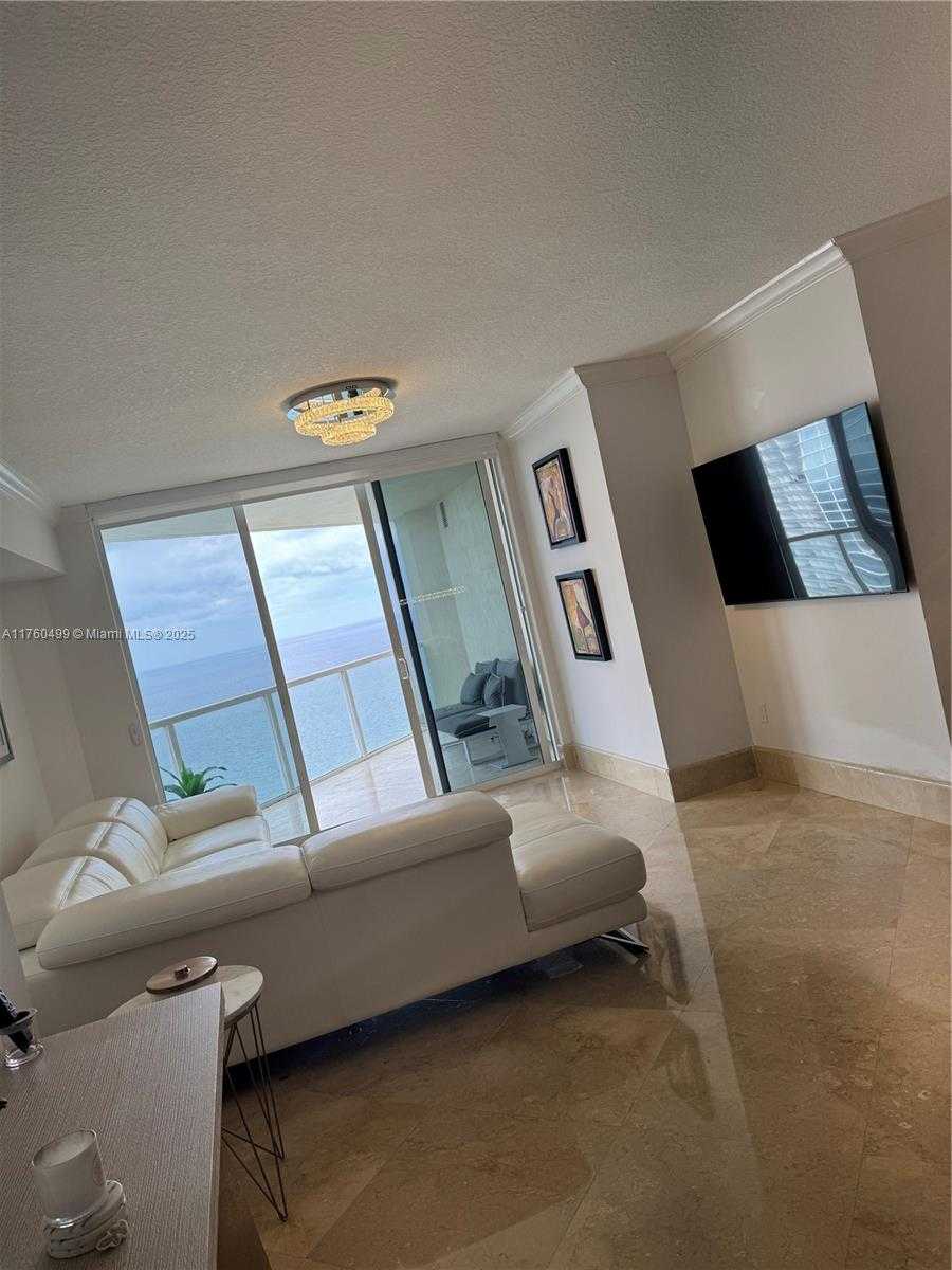 Small Image of 16699 COLLINS AVE #3905, Sunny Isles Beach Number 6
