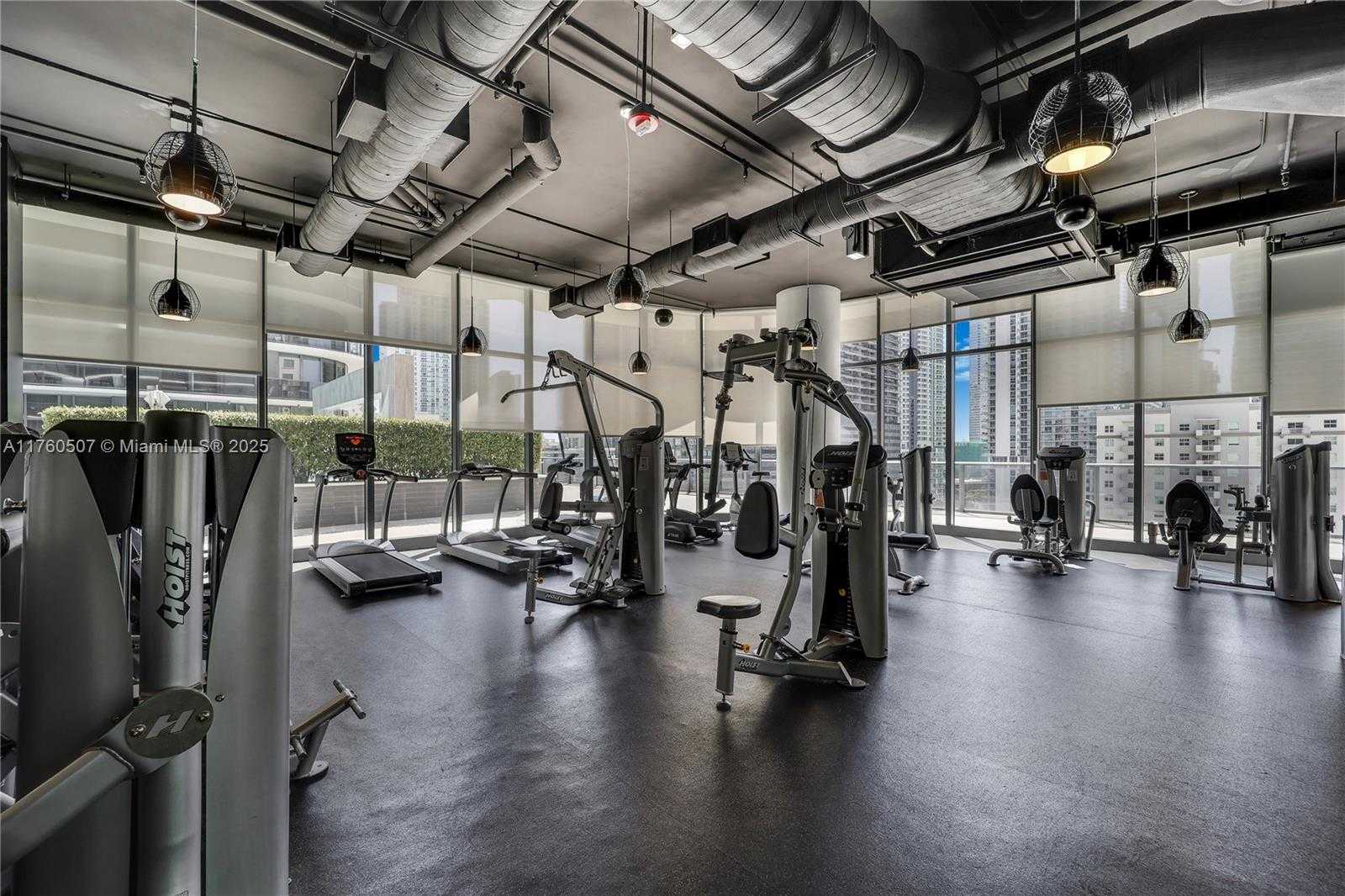 Small Image of 45 SOUTH WEST 9TH ST #3702, Miami Number 17