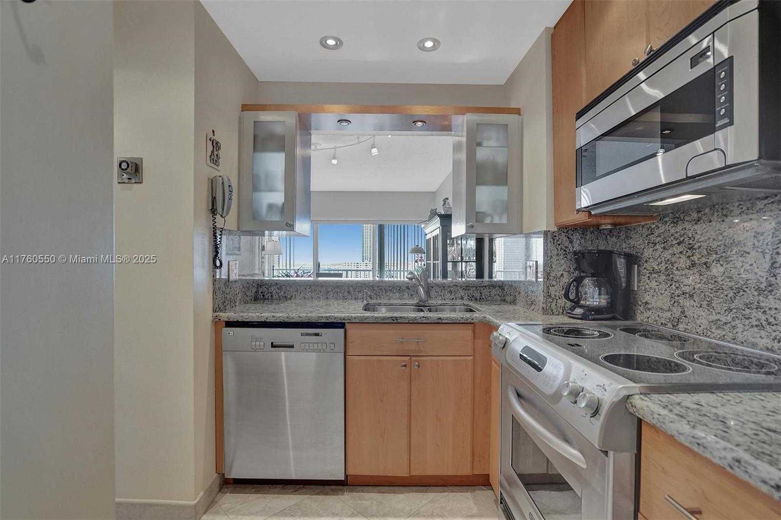 Small Image of 1965 SOUTH OCEAN DR #18J, Hallandale Beach Number 21