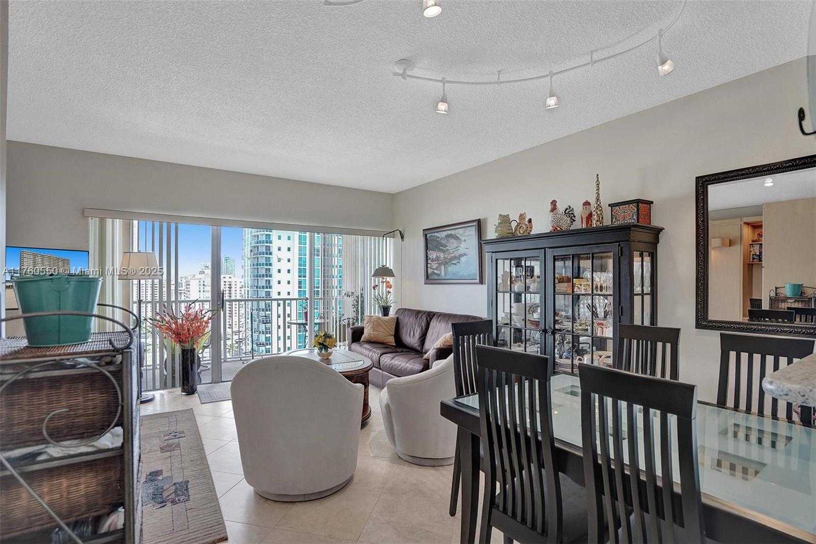 Small Image of 1965 SOUTH OCEAN DR #18J, Hallandale Beach Number 27