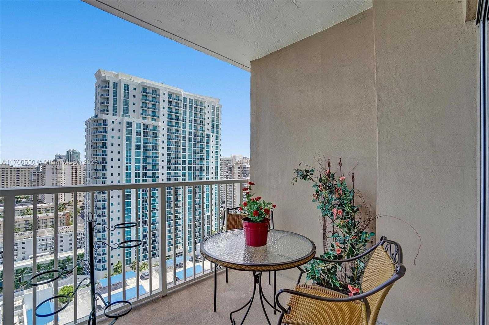 Small Image of 1965 SOUTH OCEAN DR #18J, Hallandale Beach Number 41