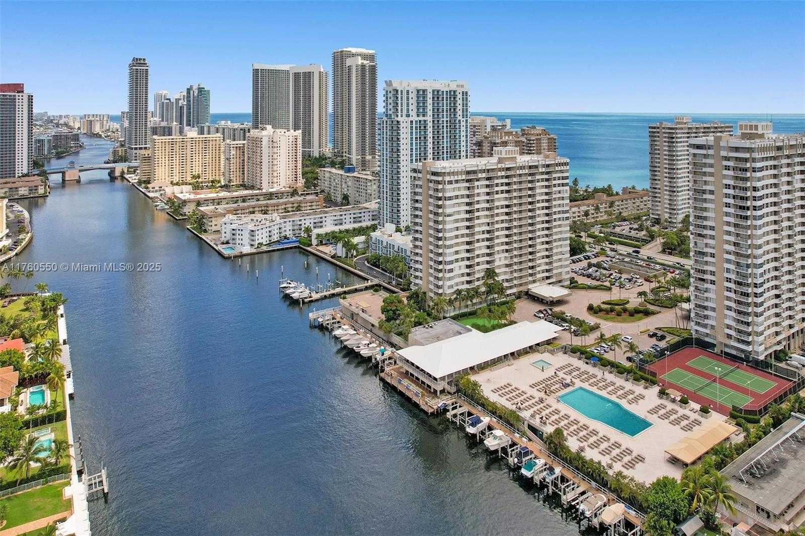 Small Image of 1965 SOUTH OCEAN DR #18J, Hallandale Beach Number 5